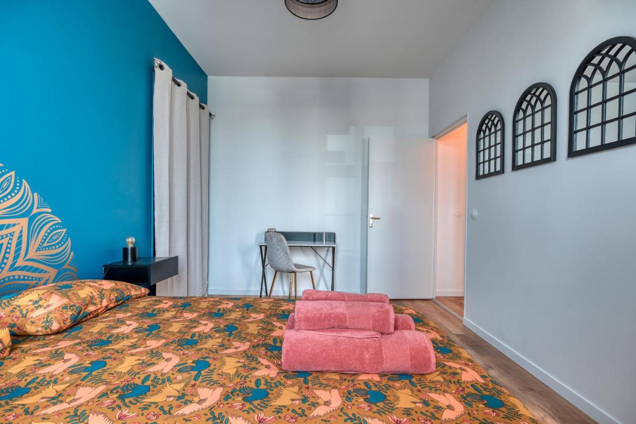 Superbe 2 Pieces Avec Jacuzzi Privatif Face Gare Proche Cathedrale Apartment Chartres Exterior foto