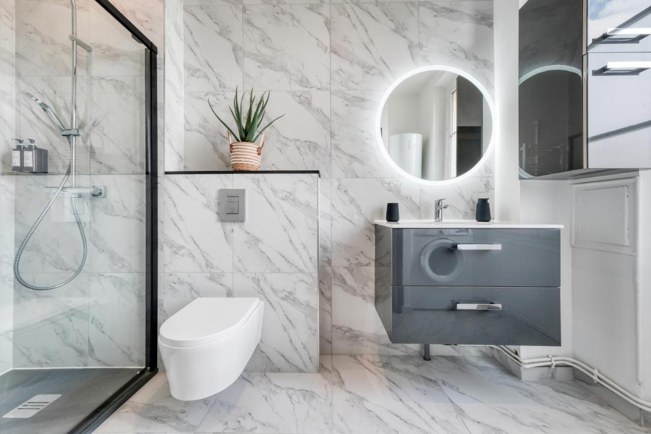 Superbe 2 Pieces Avec Jacuzzi Privatif Face Gare Proche Cathedrale Apartment Chartres Exterior foto